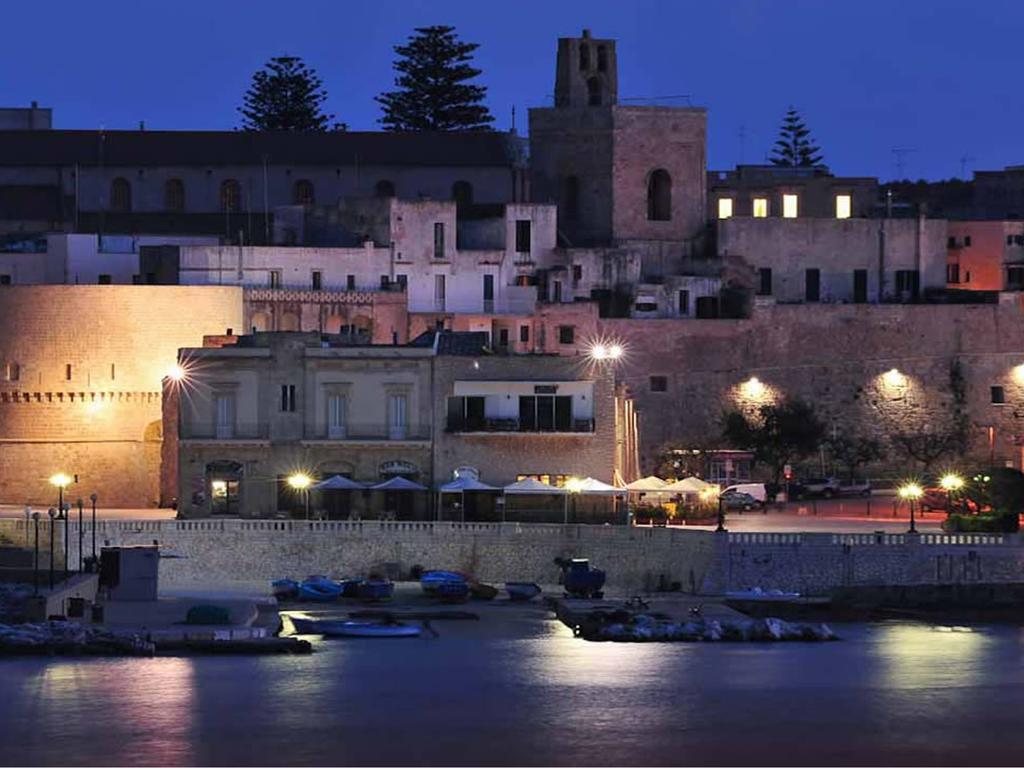 Idrusa Otranto Bagian luar foto